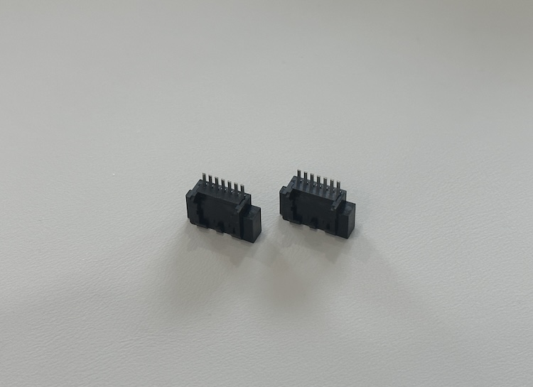 SATA 7P 带弹片母座焊线式（加厚）180° 镀金 15 μ”